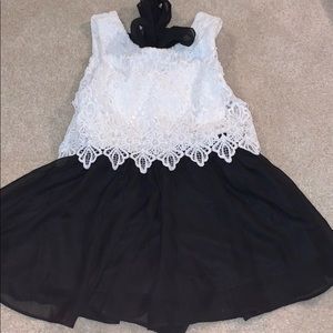 Lace black & white dress